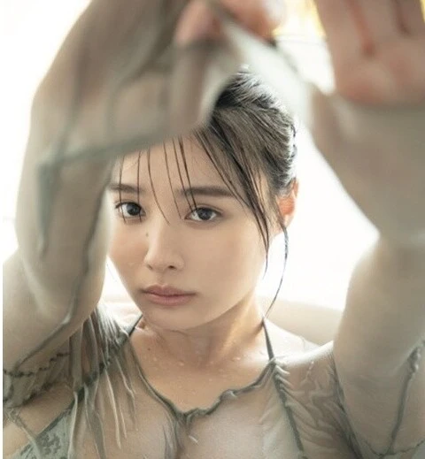 豊島心桜2nd写真集『ありのままに。』オンラインサイン会、10月28日(水)に開催予定!
